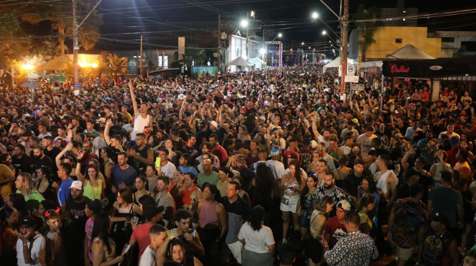 Alok se surpreende com vídeo de multidão em show no carnaval de Tupã (Foto/Prefeitura de Tupã)